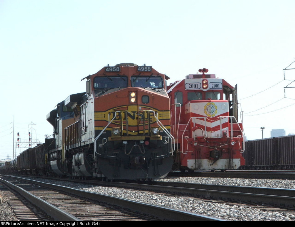 BNSF 4958 & TRRA 2001